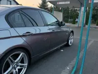 Gebraucht BMW 318 145 PS (106 kW) 2010 Grau Limousine