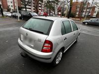 Gebraucht Skoda Fabia 64 PS (47 kW) 2000 Silber Kleinwagen