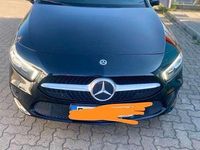 Gebraucht Mercedes A200 Progressive 150 PS (110 kW) 2020 Schwarz Limousine