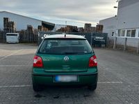 Gebraucht VW Polo 54 PS (39 kW) 2005 Grün Kleinwagen
