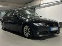 Gebraucht BMW 320 150 PS (110 kW) 2005 Schwarz Limousine