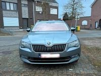 Gebraucht Skoda Superb 2018 Grau Kombi