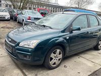 Gebraucht Ford Focus Style 101 PS (74 kW) 2007 Blau Limousine