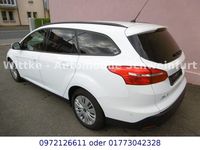Gebraucht Ford Focus Business Edition 125 PS (91 kW) 2016 Weiß Kombi