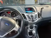 Gebraucht Ford Fiesta Titanium 82 PS (60 kW) 2011 Blau Limousine