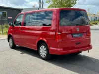 Używany VW T6 Trendline 150 KM (110 kW) 2018 Czerwony Van