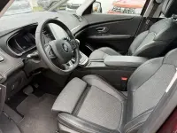 Gebraucht Renault Grand Scénic IV Techno 140 PS (102 kW) 2022 Rot Van / Kleinbus