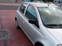 Gebraucht Toyota Yaris 68 PS (50 kW) 2003 Silber Kleinwagen
