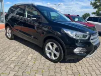 Gebraucht Ford Kuga Titanium 150 PS (110 kW) 2019 Schwarz SUV