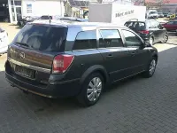 Gebraucht Opel Astra Innovation 179 PS (131 kW) 2009 Grau Limousine