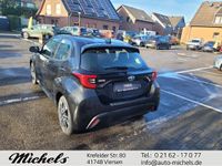 gebraucht Toyota Yaris Hybrid 1.5 Hybrid AKTION Team D, Comfort-Paket, K