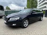 Używany Volvo V70 150 KM (110 kW) 2016 Niebieski Kombi
