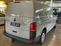 Gebraucht VW T6.1 150 PS (110 kW) 2023 Candyweiß Van