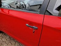 Gebraucht Hyundai i20 77 PS (56 kW) 2009 Rot Kleinwagen