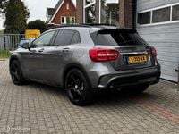 Gebraucht Mercedes GLA250 211 PS (155 kW) 2014 Grau SUV