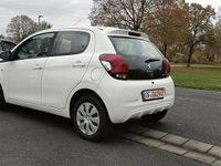 Gebraucht Peugeot 108 Active 72 PS (52 kW) 2020 Weiß Kleinwagen