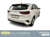 Gebraucht Kia Ceed Vision 160 PS (117 kW) 2023 Weiß Kleinwagen