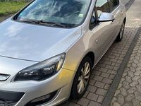 Gebraucht Opel Astra Selection 131 PS (96 kW) 2013 Silber Limousine