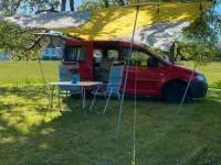 Second-hand VW Caddy Life 105 CP (77 kW) 2004 Roșu Monovolum