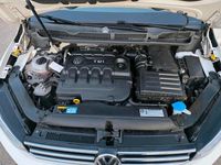 Gebraucht VW Touran 150 PS (110 kW) 2016 Weiß Van / Kleinbus