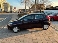 Gebraucht Ford Fiesta Trend 90 PS (66 kW) 2010 Silber Kleinwagen
