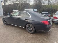 Gebraucht Mercedes E200 184 PS (135 kW) 2016 Schwarz Limousine