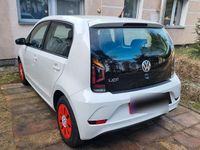 Second-hand VW up! 60 CP (44 kW) 2019 Alb Hatchback