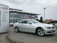 Gebraucht BMW 325 218 PS (160 kW) 2007 Silber metallic Coupé