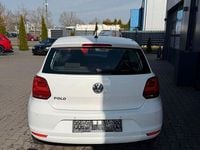 Gebraucht VW Polo Comfortline 75 PS (55 kW) 2017 Weiß Kleinwagen