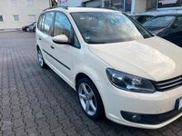 Gebraucht VW Touran 110 PS (80 kW) 2015 Gelb Van / Kleinbus