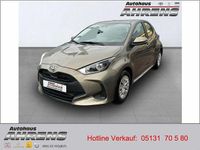 Gebraucht Toyota Yaris Comfort 72 PS (52 kW) 2024 Manganbronze metallic (metallic) Kleinwagen