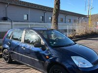 Gebraucht Ford Fiesta 69 PS (50 kW) 2005 Blau Kleinwagen