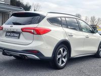 Gebraucht Ford Focus Active 150 PS (110 kW) 2020 Weiß Kombi