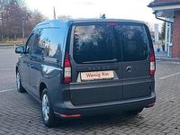 Gebraucht VW Caddy 102 PS (75 kW) 2022 Grau Van / Kleinbus