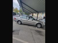 Gebraucht Mercedes E200 Classic 163 PS (119 kW) 2003 Silber Limousine