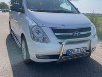 Gebraucht Hyundai H-1 170 PS (125 kW) 2011 Weiß Van / Kleinbus