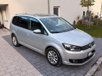 Gebraucht VW Touran 140 PS (102 kW) 2011 Silber Van / Kleinbus