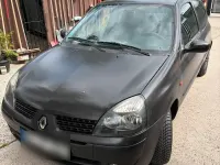 Gebraucht Renault Clio 75 PS (55 kW) 2002 Schwarz Kleinwagen