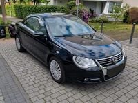 Second-hand VW Eos 140 CP (102 kW) 2008 Negru Cabrio
