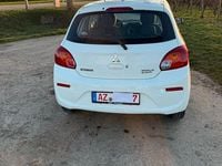 Gebraucht Mitsubishi Space Star Basis 71 PS (52 kW) 2019 Weiß Kleinwagen