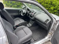 Gebraucht VW Polo 75 PS (55 kW) 2001 Silber Kleinwagen