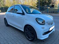 Używany Smart ForFour Brabus 90 KM (66 kW) 2018 Biały Hatchback