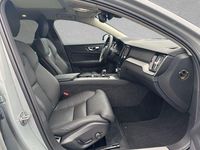 Gebraucht Volvo V60 Plus 197 PS (144 kW) 2025 Grau Kombi