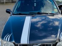 Gebraucht Volvo V40 118 PS (86 kW) 2002 Schwarz Kombi