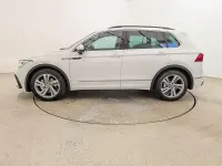 Gebraucht VW Tiguan R-line 190 PS (139 kW) 2022 Pure white SUV