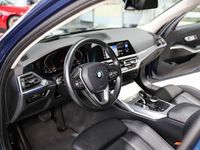 gebraucht BMW 320 320 d xDrive Touring Luxury Panorama Komfortzug.