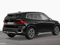 Gebraucht BMW iX1 Performance 200 kW (272 PS) 2023 Schwarz SUV