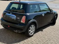 Usata Mini Cooper 90 CV (66 kW) 2005 Nero Utilitaria