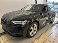Second-hand Audi e-tron Sportback Advanced 300 kW (408 CP) 2022 Negru SUV