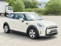 Käytetty Mini ONE 102 HP (75 kW) 2021 Valkoinen Viistoperä